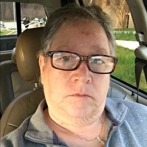 Meet your Posher, Cindy